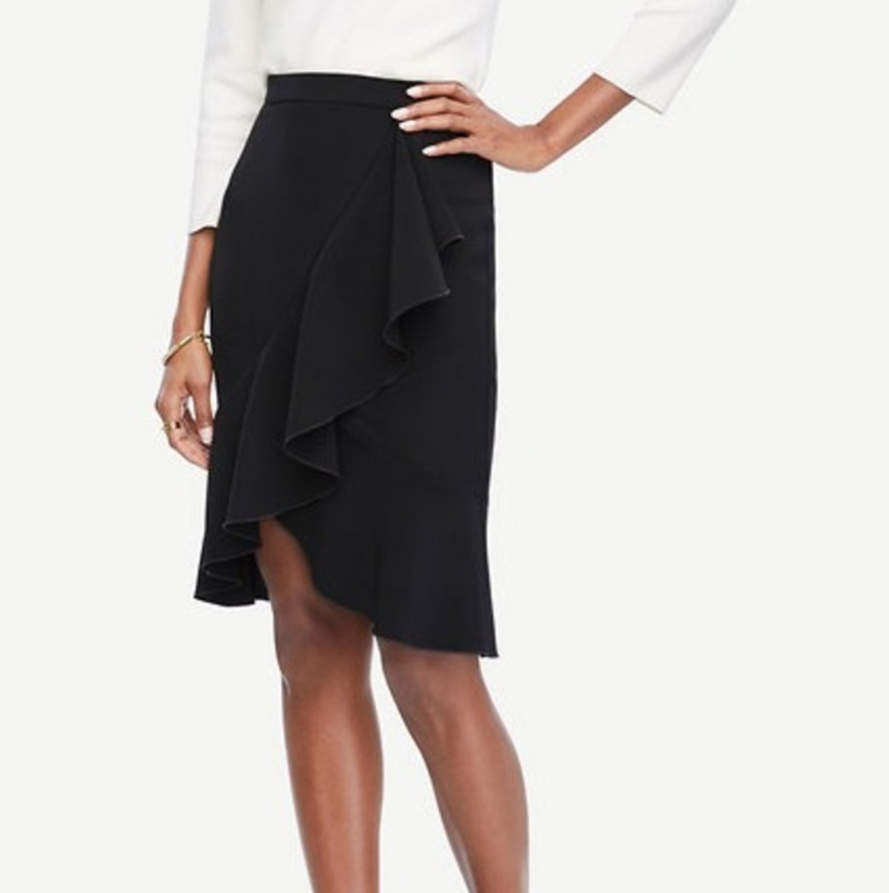 Ann Taylor  Ruffle Skirt